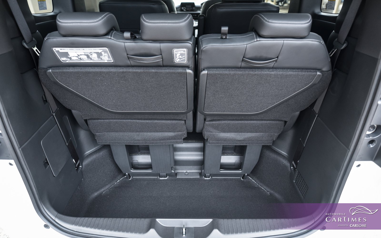 Honda Stepwgn Spada 2.0 e:HEV photo 11